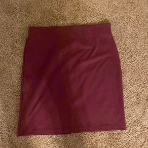 Maroon Pencil Skirt - Old Navy - L